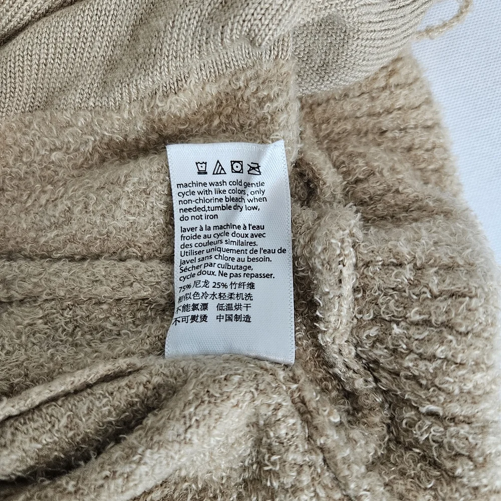 Barefoot Dreams CozyChic Lite® Circle Cardi Size M